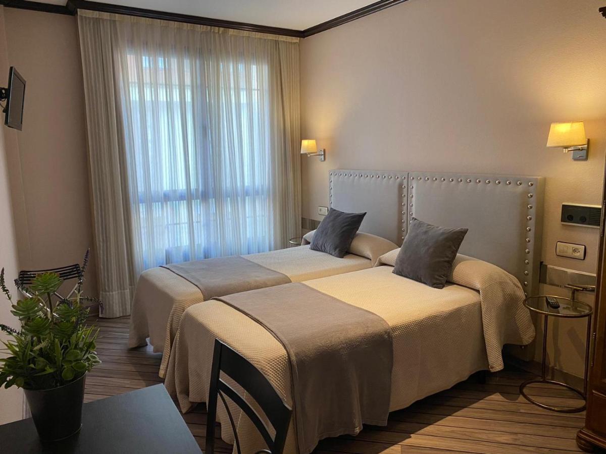 Hotel Los Molinos Llanes Extérieur photo